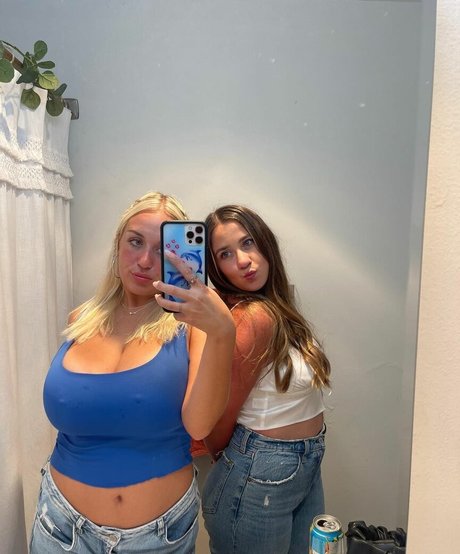 Holly Youpa erotic actress picture