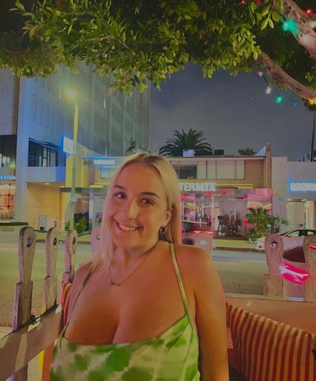 Holly Youpa exclusive actress pictures