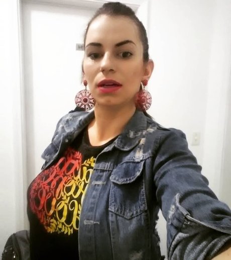 Ju Luz pornstar free galleries