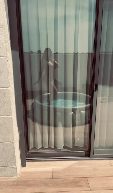 Evelin Aizenberg star nudes picture