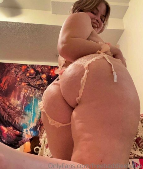 freebaddieebabe best model pics