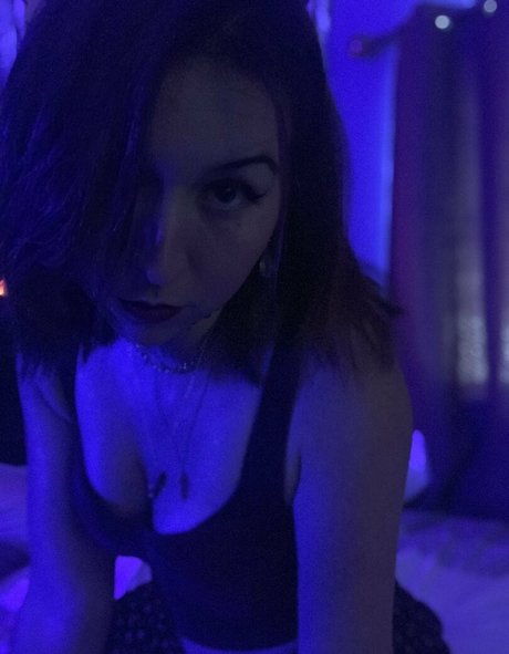 naked yoga onlyfans pretty image