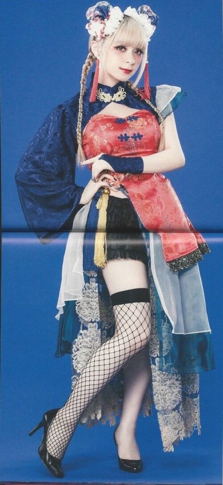 Mizuhashi Mai sexy model images