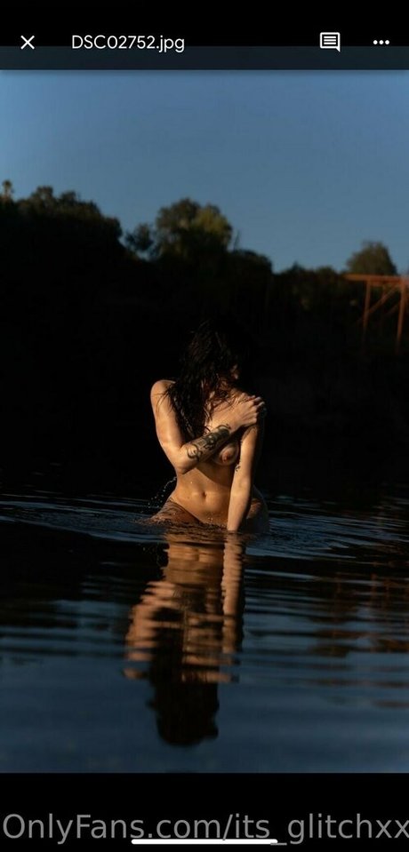 its glitchxx pornstar xxx photos