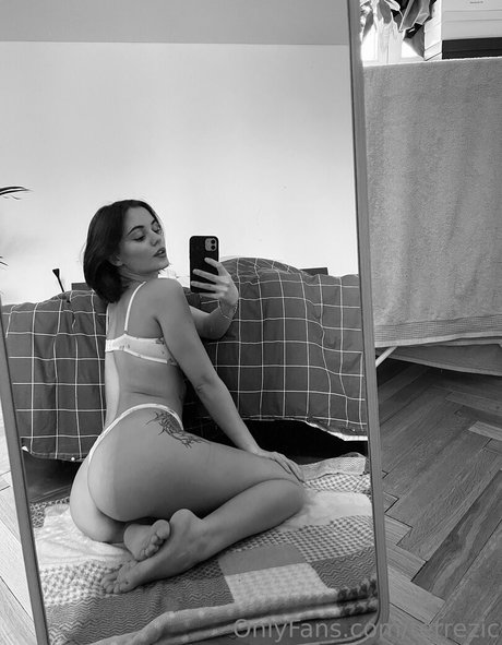 terrezic pornstar top pic