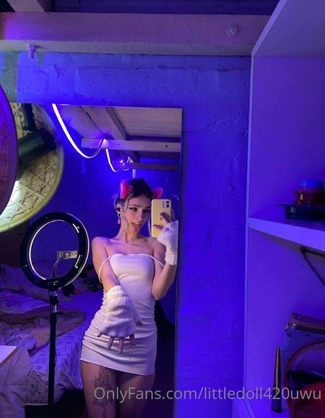 naked onlyfans pretty images