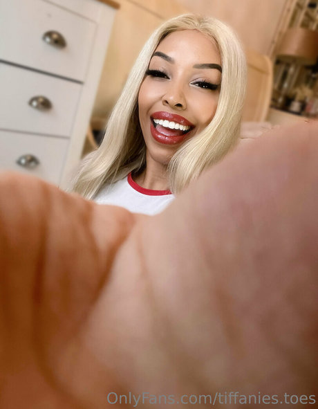 tiffanies toes star free archive