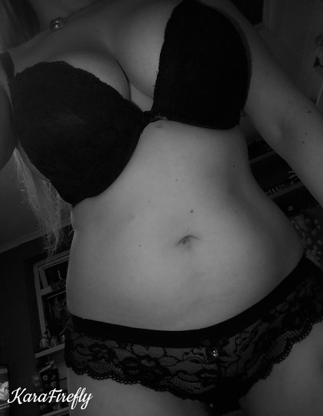 karafirefly free adult model pictures