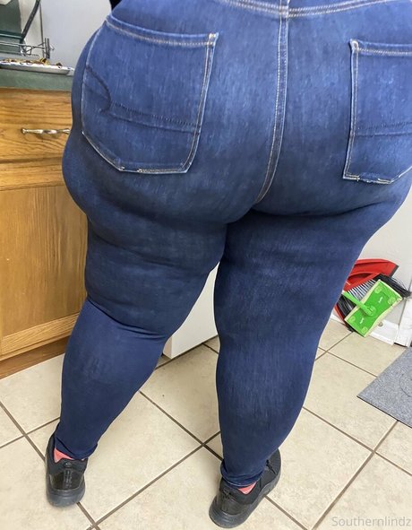 southernlindz xxx model photos