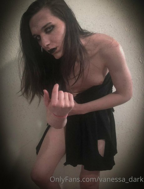 vanessa dark Profile Photo