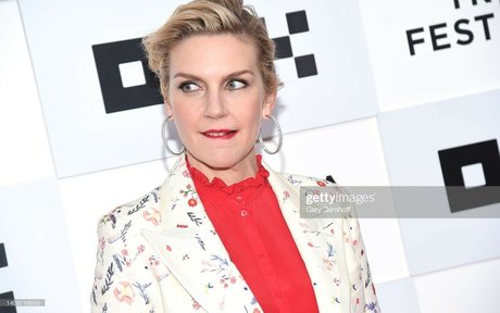 Rhea Seehorn high quality actress gallery