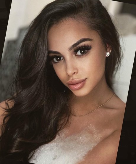 Maya Bulgarien high quality actress photo