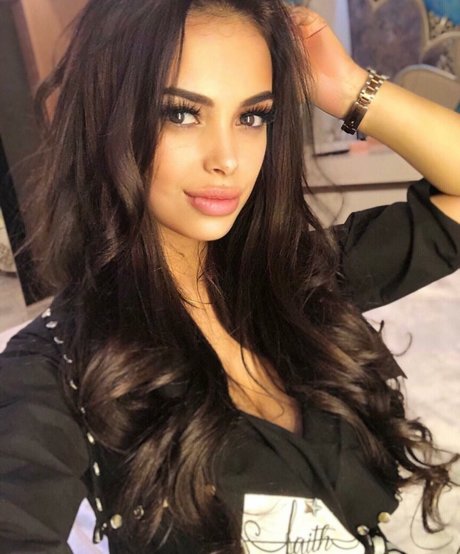 Maya Bulgarien beautiful actress images