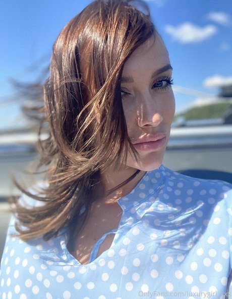 ebony smoking onlyfans porno pictures