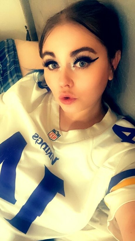 britanybomber hd model images