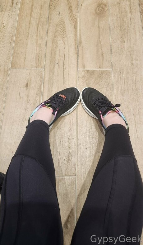 GypsyGeek star nudes gallery