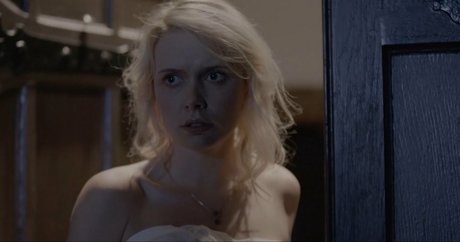 Amelia Eve hd pornstar image