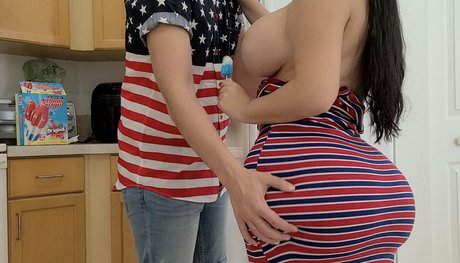 lustcrystalfree hd pornstar photo