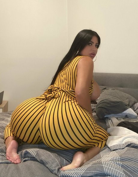 lustcrystalfree model pretty pics