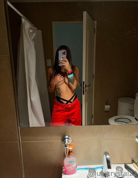 lulucrystal22 nude pornstar picture
