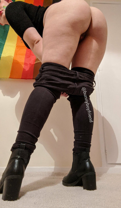 pregnant threesome onlyfans hot sexy pictures