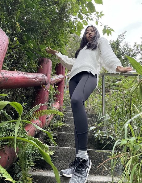 blonde milf big tits onlyfans perfect pictures