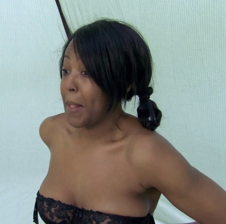 Angellica Bell pornographic model pictures