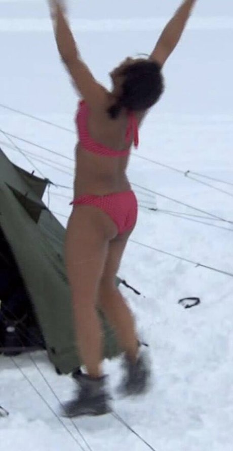 Angellica Bell star exclusive galleries