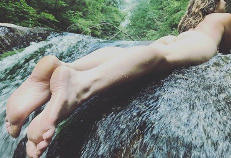 hairy vagina onlyfans porno pic