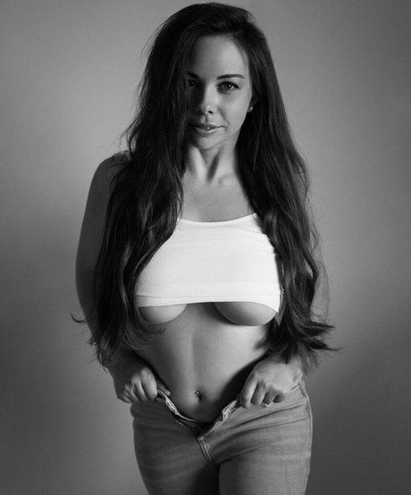 Carmen Palme model nude archive