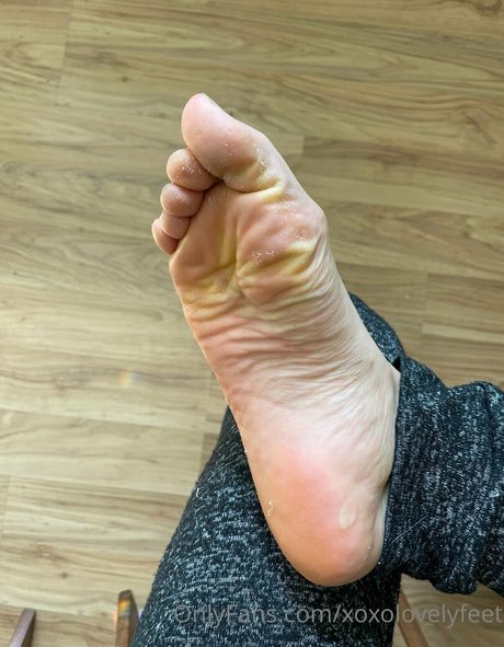 foot fetish onlyfans nude photo