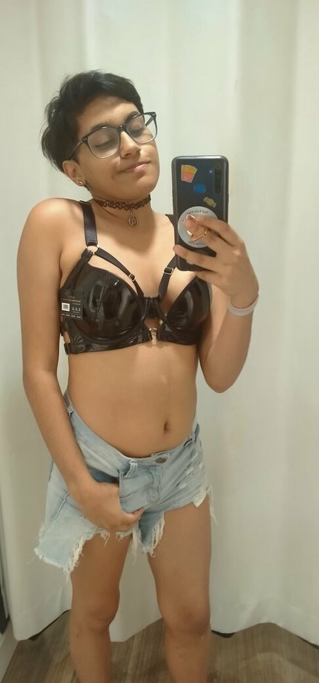 theinvisibleash model pornographic pictures