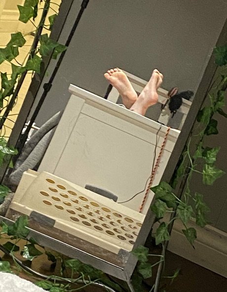 getmeoffpls model xxx pic