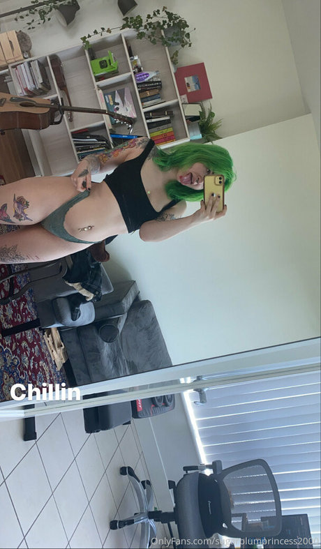 getmeoffpls star nude picture