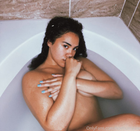 hoehuxtable pornographic star pics