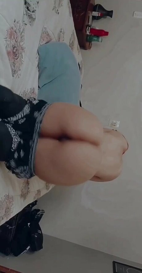 Julia Frost xxx star images