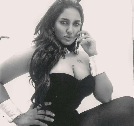 Pakistani Beauties top star gallery