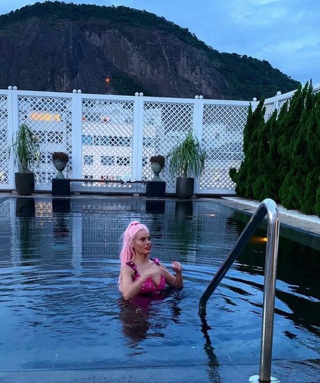 Leticia Lima perfect star picture