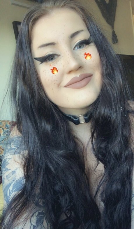 cordeliacharm star exclusive image