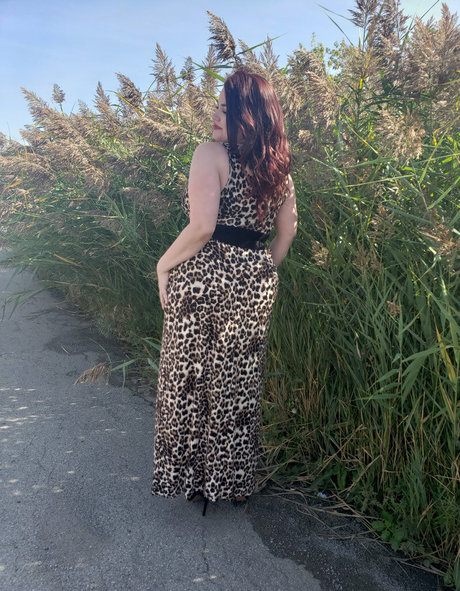 licking pussy onlyfans top picture