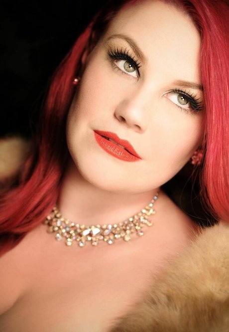 small onlyfans art naked pic