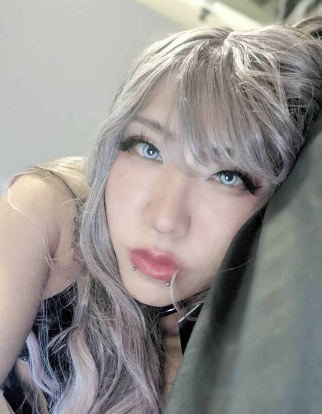 Cloudyninecos pornstar pretty pics