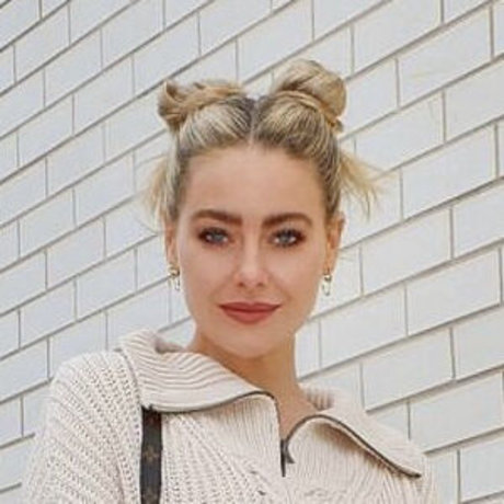 April Rose Pengilly erotic actress gallery