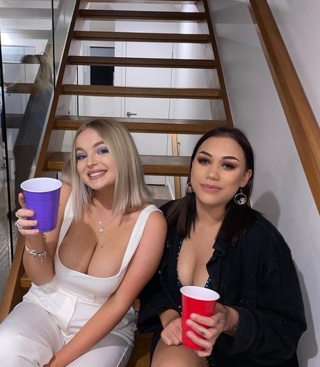 Scoutcohen star adult photo