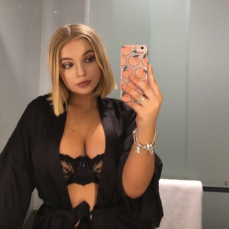 Scoutcohen porn model img