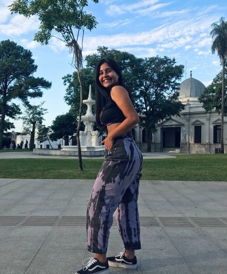 Belen Blanco hot star galleries