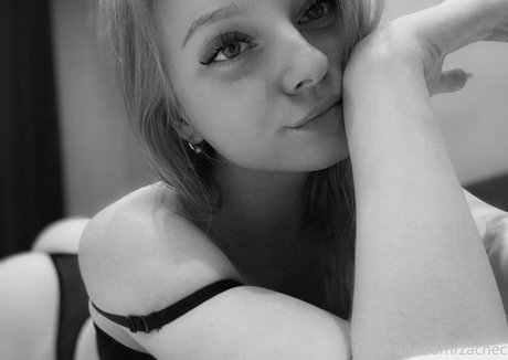 zachec xxx star image