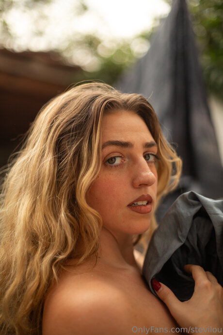 stevilou adult model photo