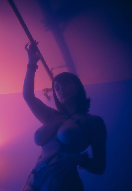 akamikebphoto pornstar art pictures