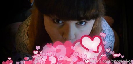 oppairl erotic pornstar photo